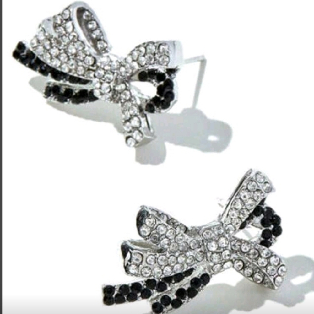 NEW! Silver Plated Stunning Black & White Diamonds Bow Post Earrings